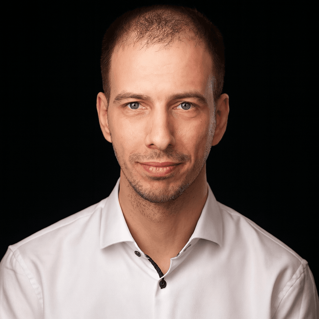 Mihai Lescae, Chief Executive Officer, Wallter